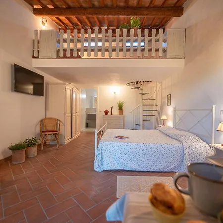 Tenuta Di Poggio Cavallo *