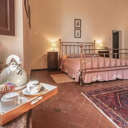 Tenuta Di Poggio Cavallo Istia dʼOmbrone