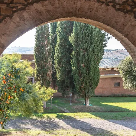 Tenuta Di Poggio Cavallo Country house *